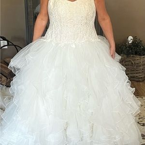 Wedding dress size 18